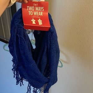 Royal blue knit scarf with tassels